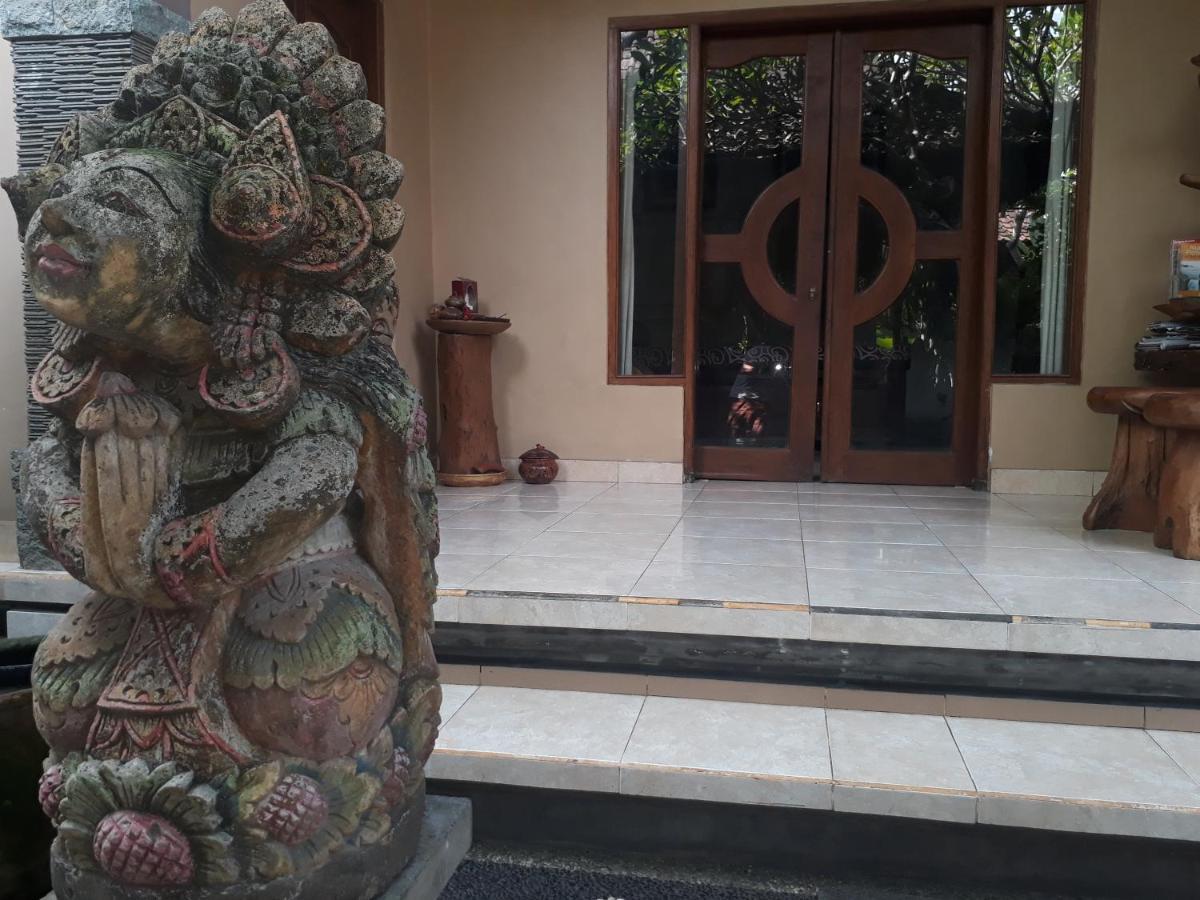 Adi House Homestay Ubud Exterior foto